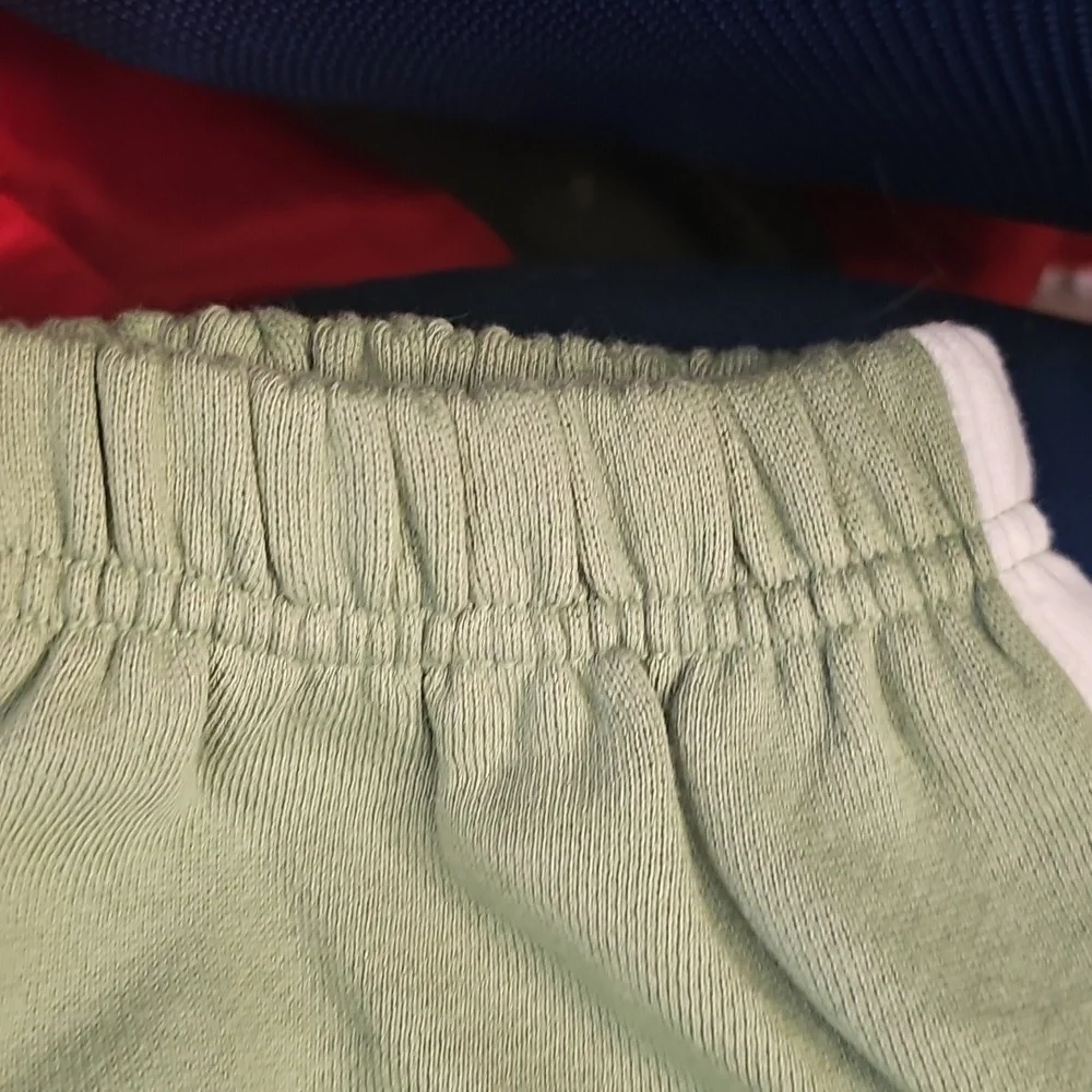 PINK Victoria's Secret Green Sweatpants Size M - Picture 4 of 6